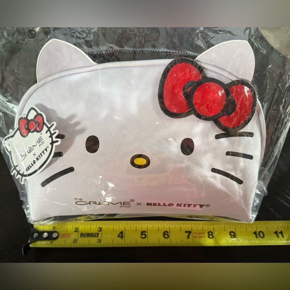 The Creme Shop x Hello Kitty Cosmetic Bag NWT